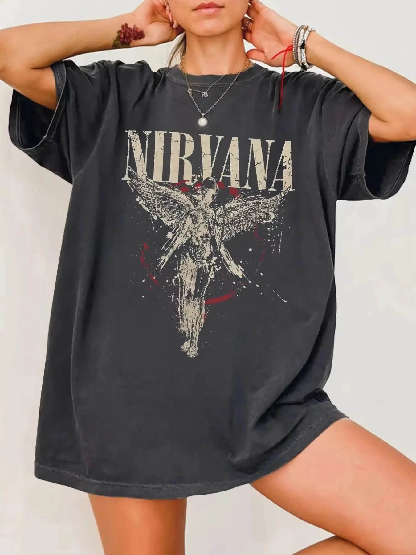 2026 Sommer Neu Rockband Nirvana in Utero Album Grafik 100% Baumwolle T-Shirt Hochwertiges Herren- und Damen-Streetwear-Shirt – Detail 9