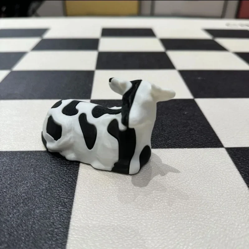 3D Printable Fused Cow Figures Model  Desk Arrangement DIY Printable Toy Model Combinable Sets Stress Relief Toys Home Decor