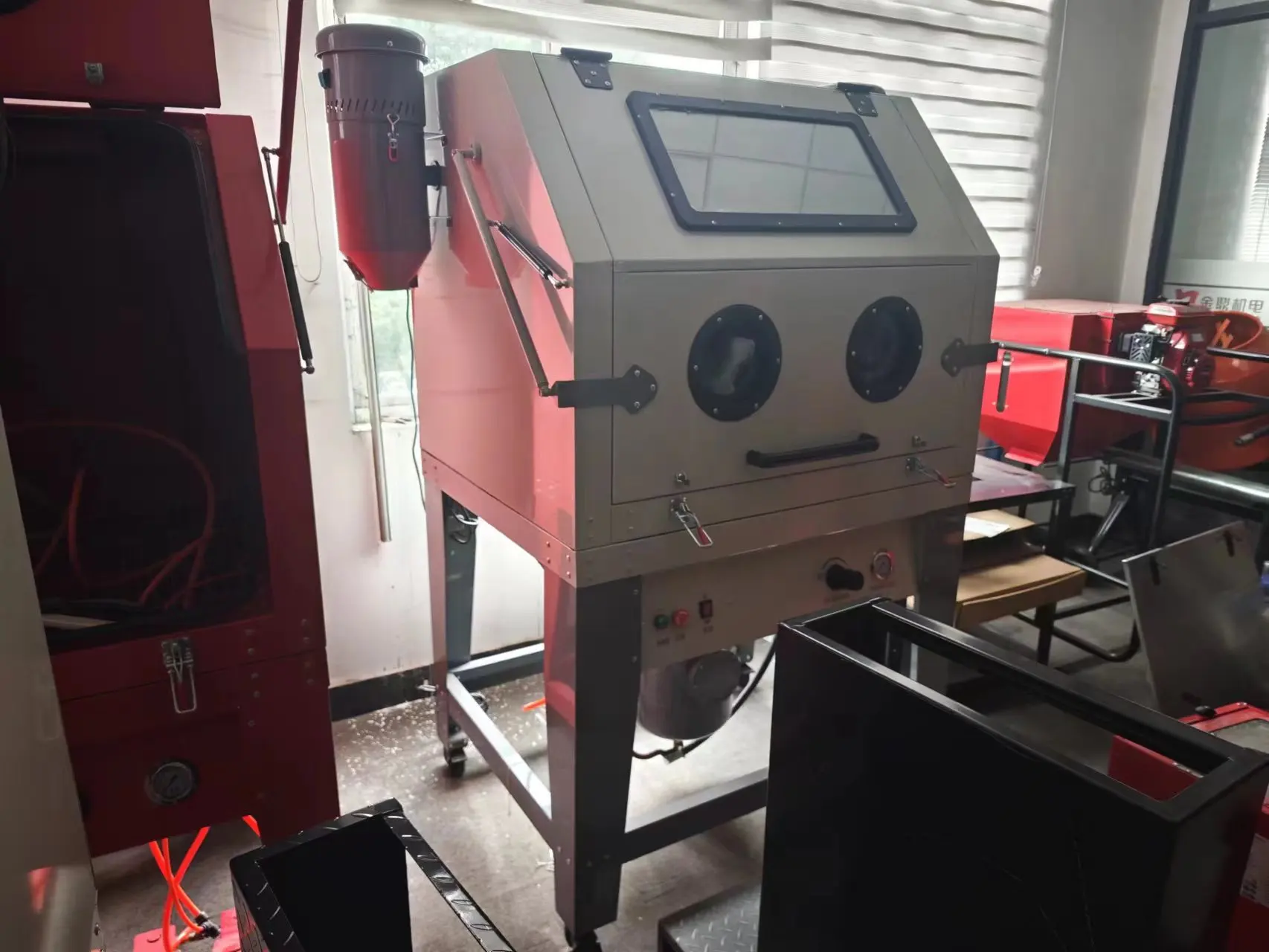 خزانة السفع الرملي ذات الضغط العالي مع خزان الضغط #2