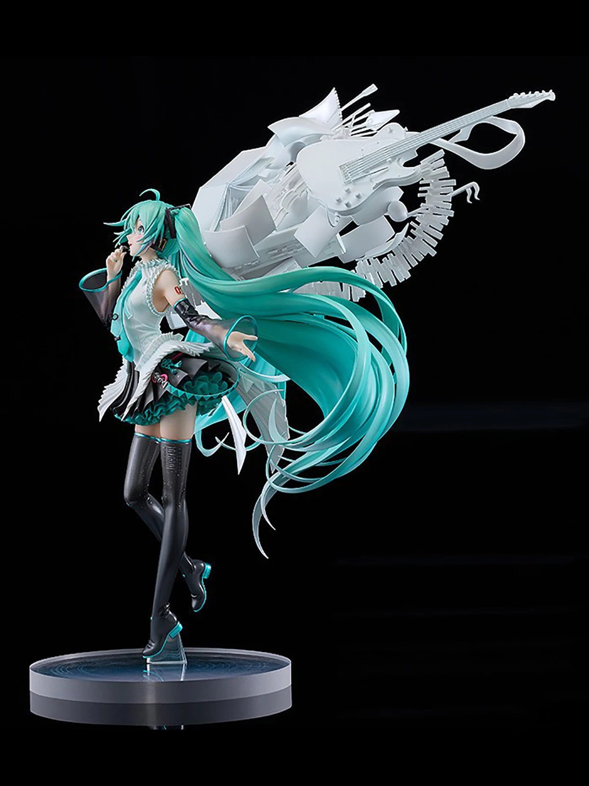 شركة Good Smile الأصلية المطلية مسبقًا من شركة Vocaloid Hatsune Miku Happy 16th Birthday Ver. 1/7 الارتفاع = 310 مللي متر مجموعة الشكل هدية