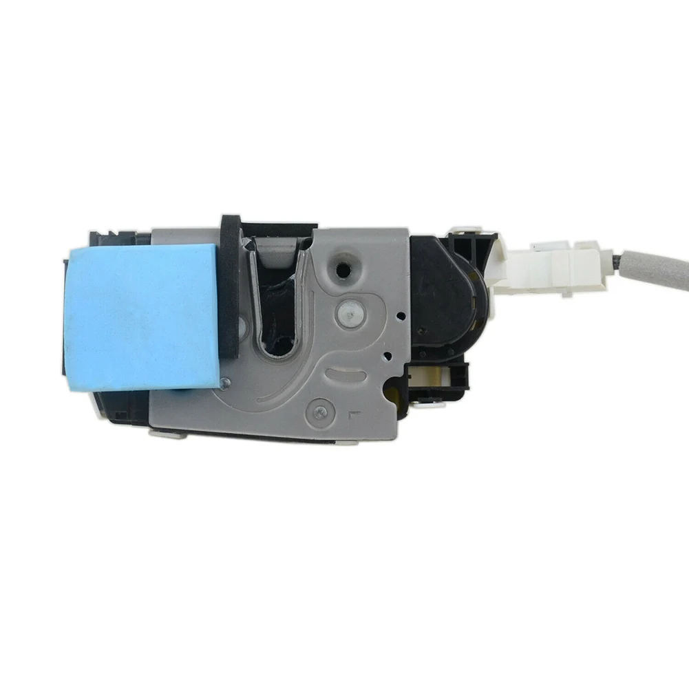 Front Left Driver Door Lock Actuator 2047201535 2047200335 For Mercedes-Benz C300 C350 C63 E350 E550 GLK350