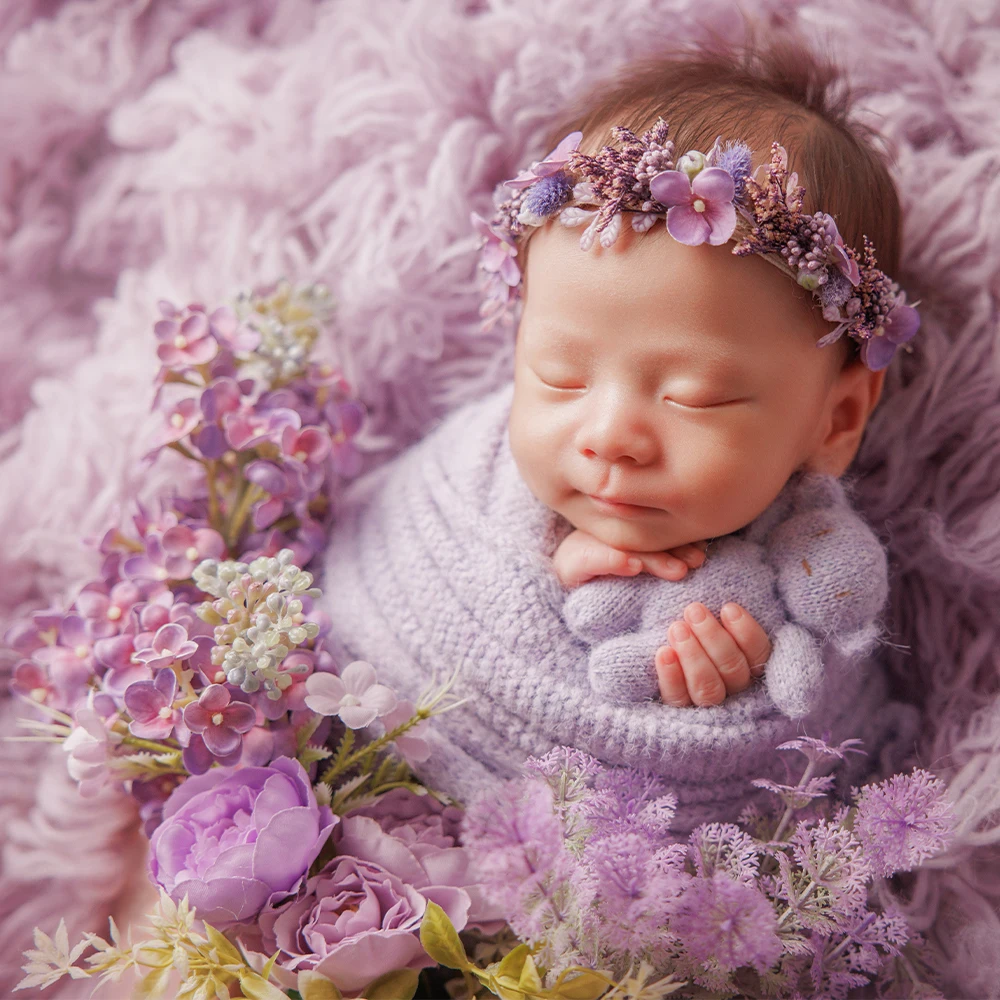 Neugeborenen Wrap Fotografie Requisiten Gestrickte Wraps Hut + Bär Puppe Set Blume Kopfschmuck Künstliche Blumen Lila Thema Baby Foto Requisiten