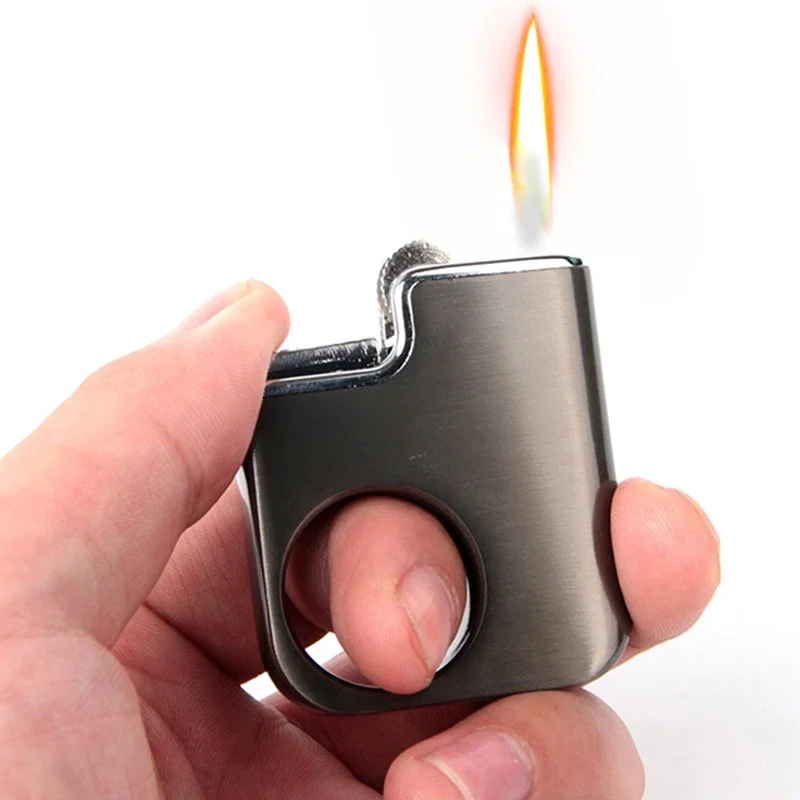 

Personalized Trendy Ring Gyro Lighter Metal Vintage Grinding Wheel Open Fire Lighter Portable Mini Inflatable Outdoor Lighter