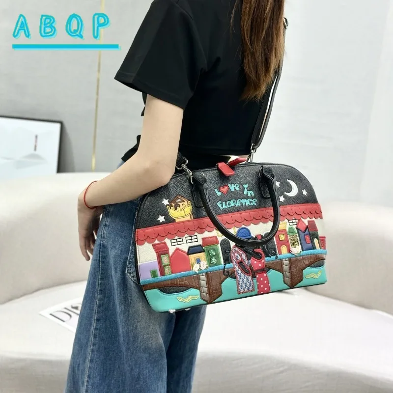 

Handbag 2025 High-end Temperament Women's European and American New Splicing Embroidery Large Capacity Shell Bag Messenger