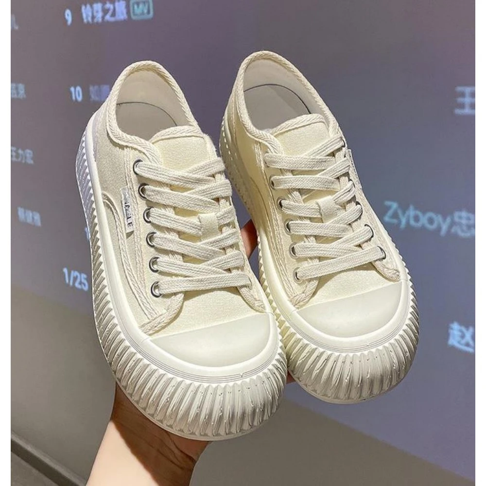 Women Platform Canvas Shoes Height Increasing Chunky Sneakers For youth girls Outdoor trainers Female Ladies Thick Sole Footwear