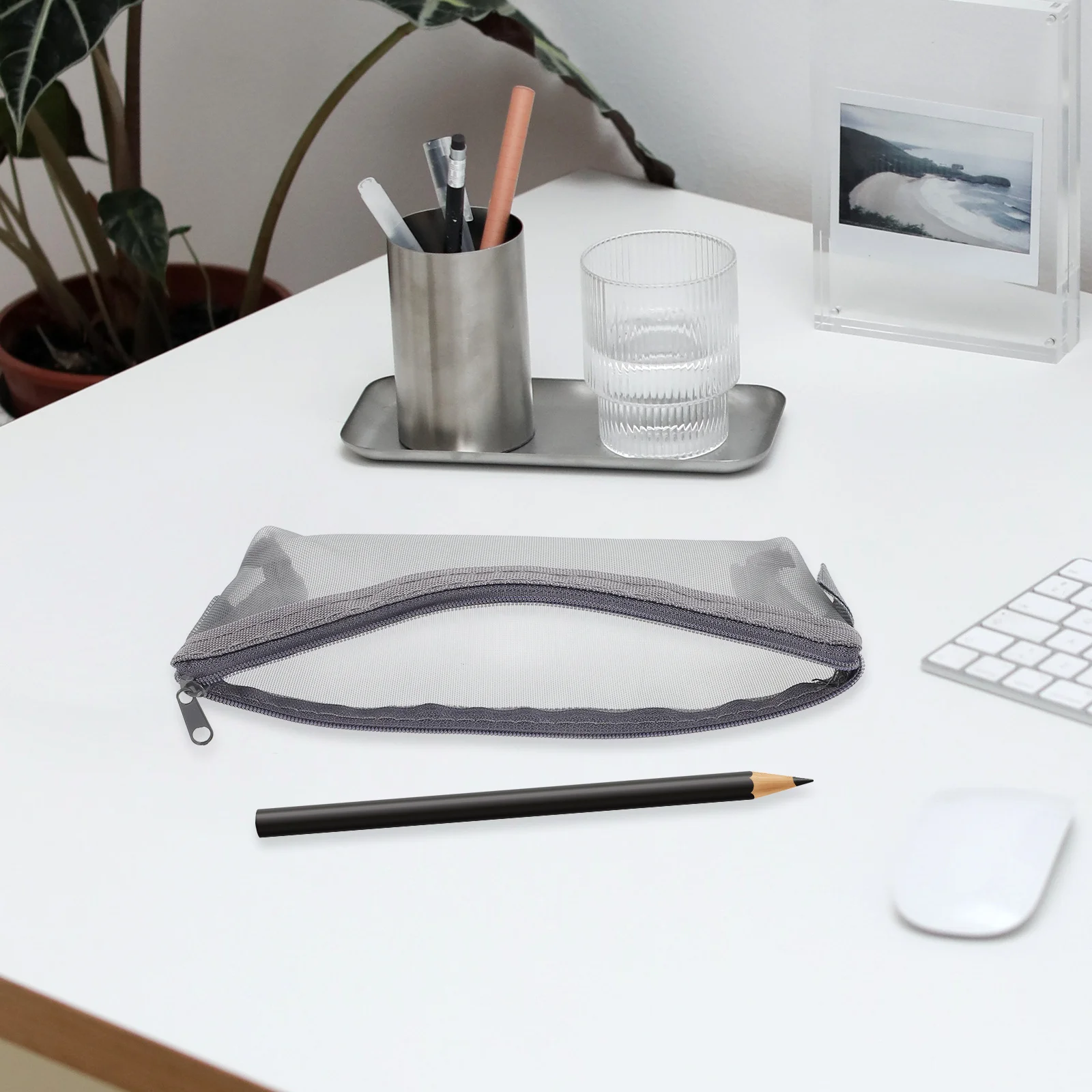 

1pcs Large Capacity Bag Lightweight Zipper Pencil Pouch For Students Artists Stationery Organizer Mesh Pencil Case File Bag