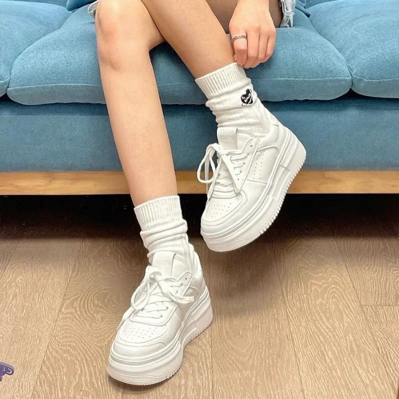 White Sports Shoes Korean Women Platform Sneakers Casual Harajuku Tennis Female Vintage Vulcanize Designer Footwear