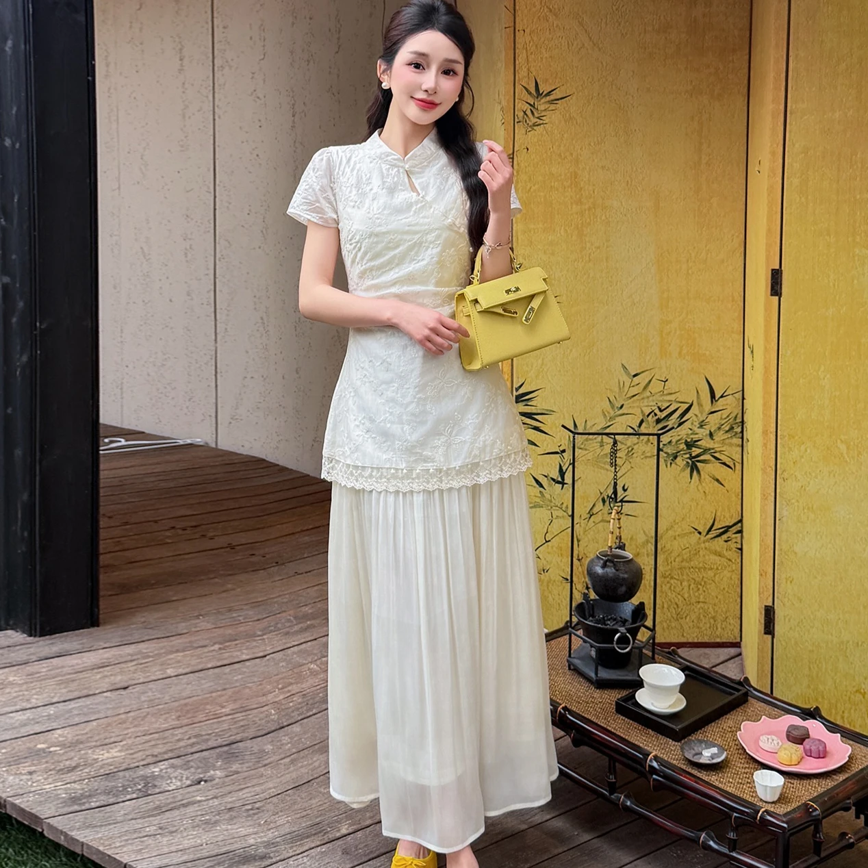 New Chinese Style Modified Qipao Dress, Short Sleeve Frog Buttons, Lace Embroidery Spliced Maxi Skirt for Summer Casual Wear
