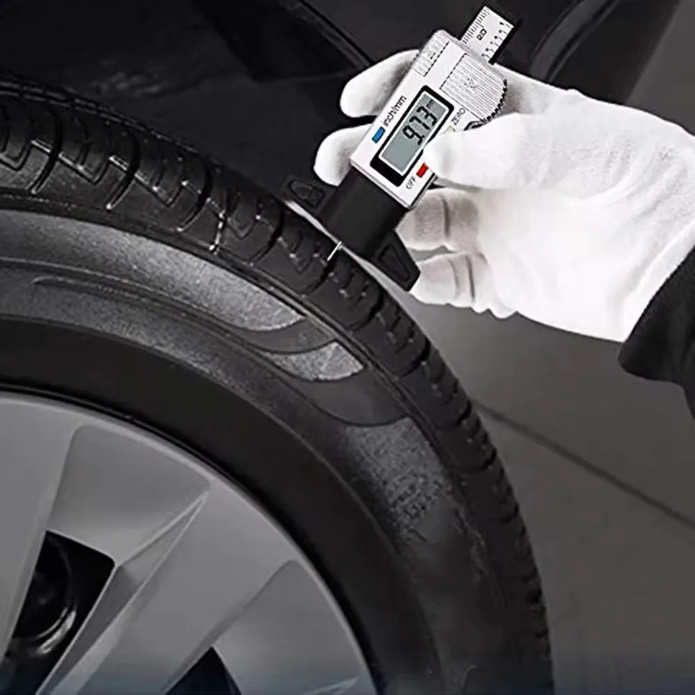 1PC Digital Depth Gauge Caliper Tread Depth Gauge LCD Tire Tread Gauge For Car Tire 0-25mm Measurer Tool Caliper Repair Tools