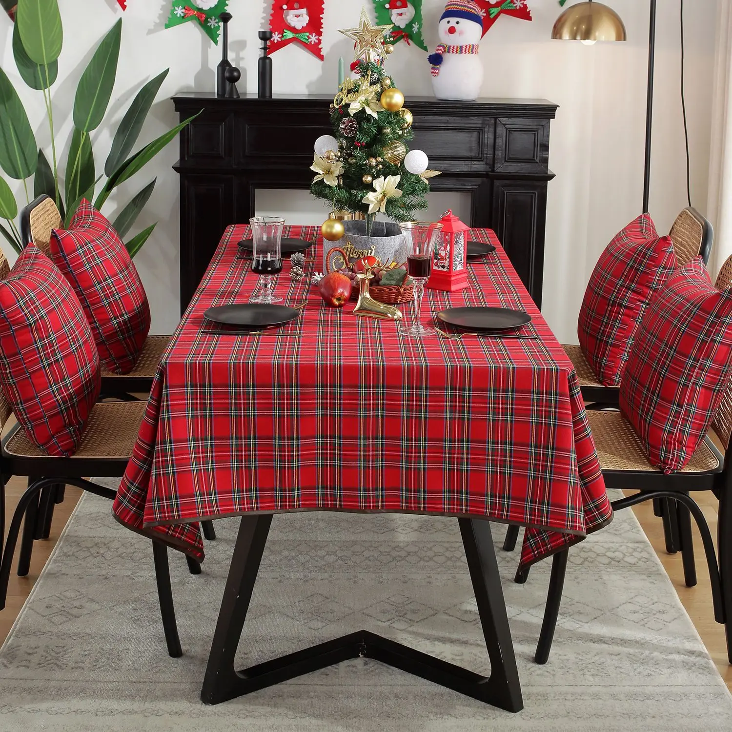 

Christmas Table Cover Red Buffalo Plaid Holiday Table Cloth Suitable for Farmhouse Table Decorations for Dining/Parties/Holiday