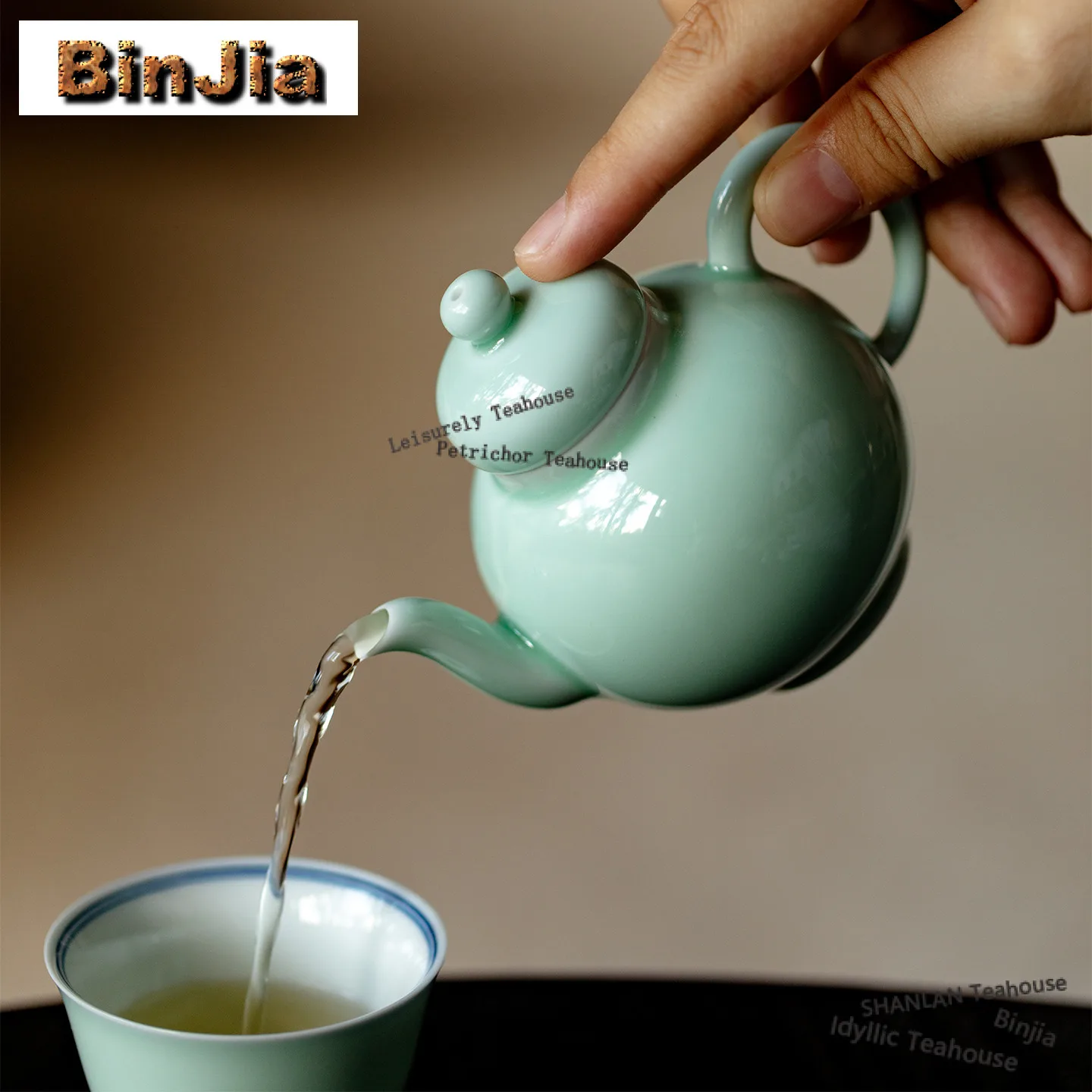 120ml Bean Green Glaze Double Line Beauty Shoulder Teapot Creative Tea Infuser Pot Tea Brewing Kettle with Filter Teaware Craft