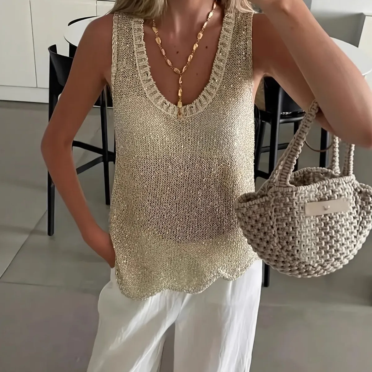 2026 Neue Damen-Strickweste im Y2K-Stil, Modischer Halbtransparenter Pullover mit Tiefem Ausschnitt