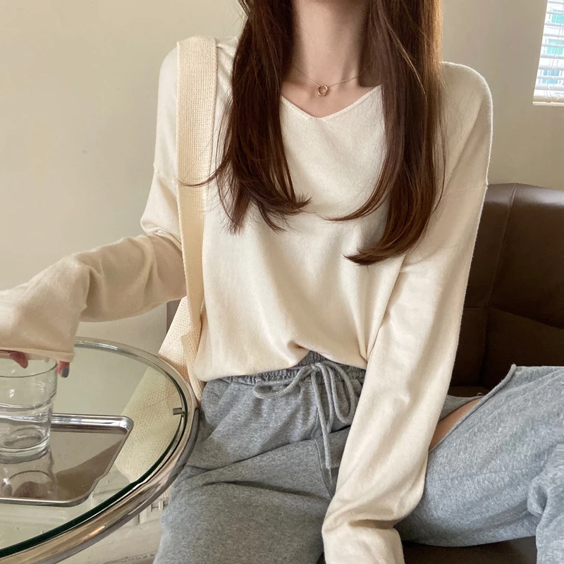 

Loose Black V-Neck Women's Sweater Lazy Style Autumn New High-End Long Sleeve Overhead Knittedwear Outerwear Comfortable Fashion