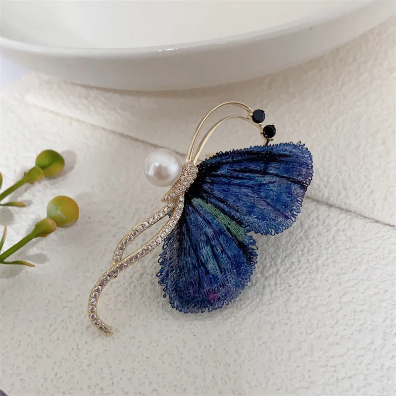 Bracelet Hand String Retro Blue And Purple Embroidered Butterfly Brooch High-End Women’s Long Pin With A Creative Design Exuding