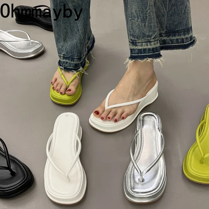 Letnie platformy damskie kapcie moda eleganckie grube dno slajdy buty damskie dorywczo kliny obcas Sandalias Flip Flop
