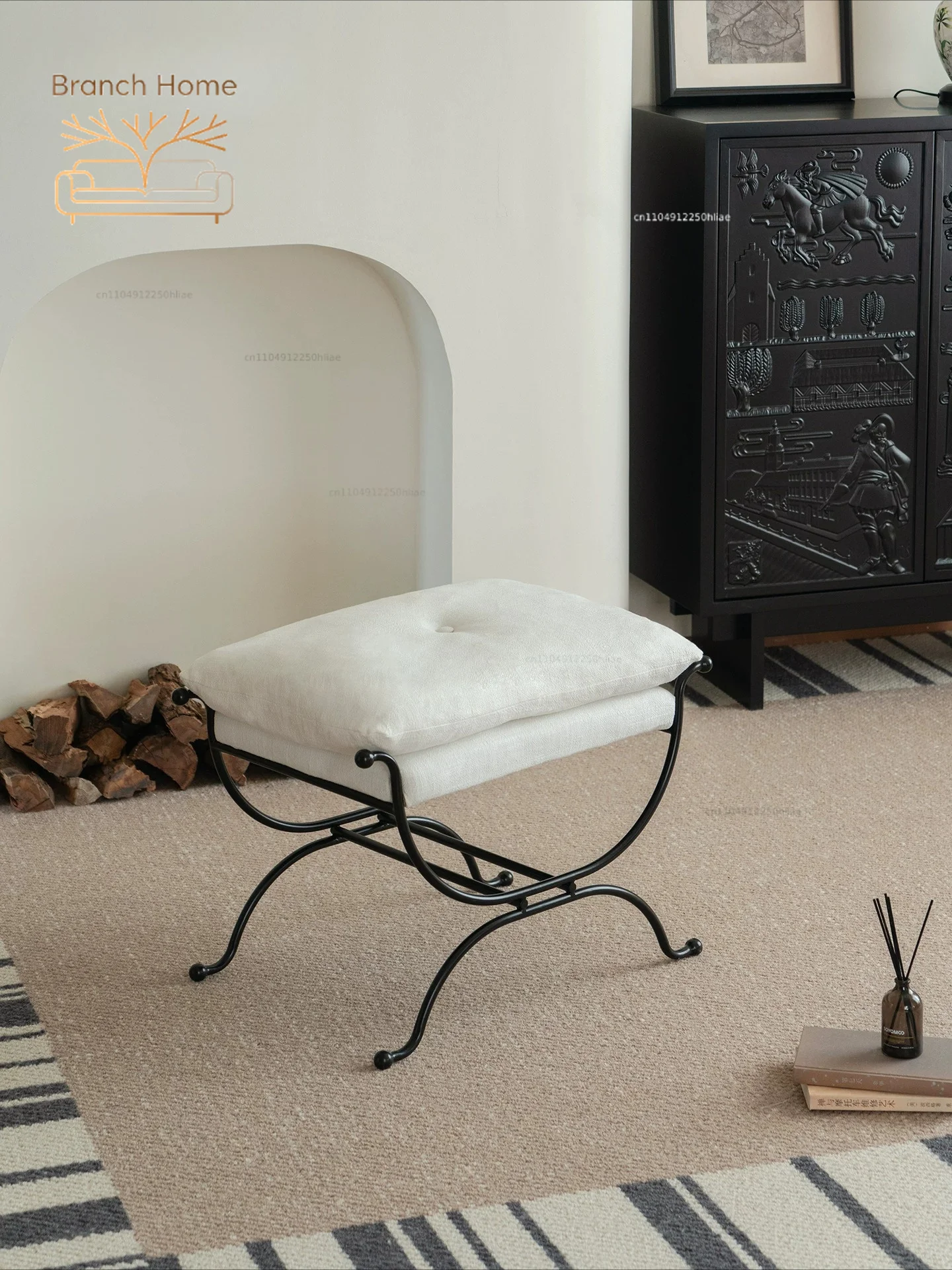 Shoe Changing Stool with White Cushion and Metal Legs, Makeup Stool for Living Room Bedroom Homestay Model Room
