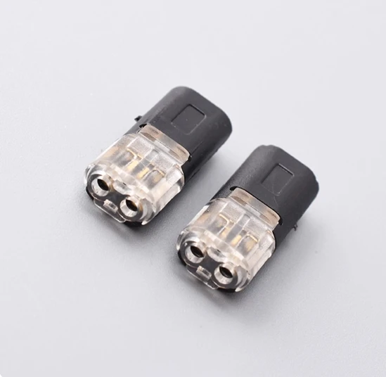 LED quick connect terminal, double wire D2, no welding, no stripping, mutual insertion, removable power wire 2P connector