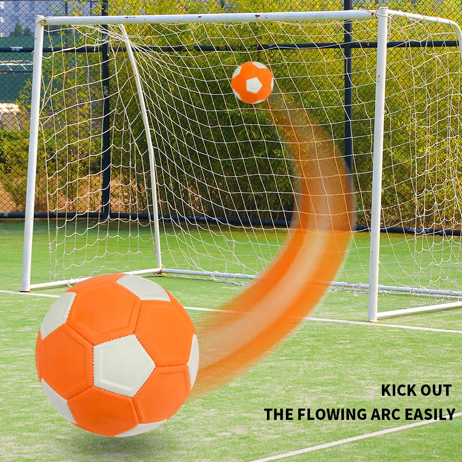 قطعة واحدة من كرة القدم المخيطة المقاومة للاهتراء مقاس 5 لكرة القدم، مناسبة للتدريب والترفيه