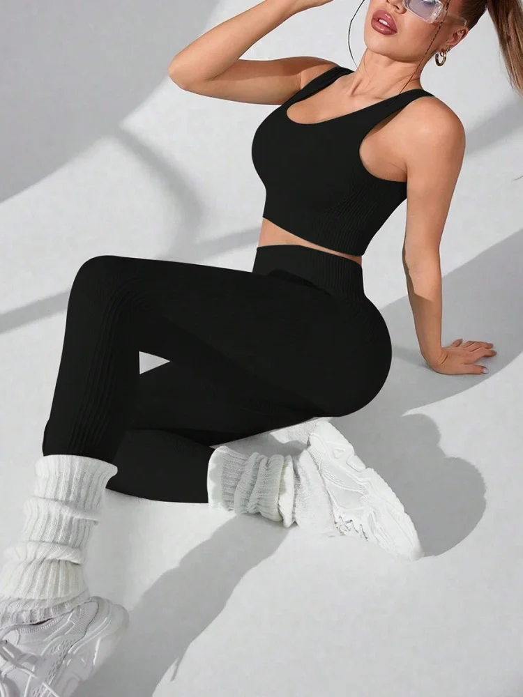 

Solid color women's yoga set, breathable, sweat absorbing, comfortable for exercise, fitness, running, yoga exercise set