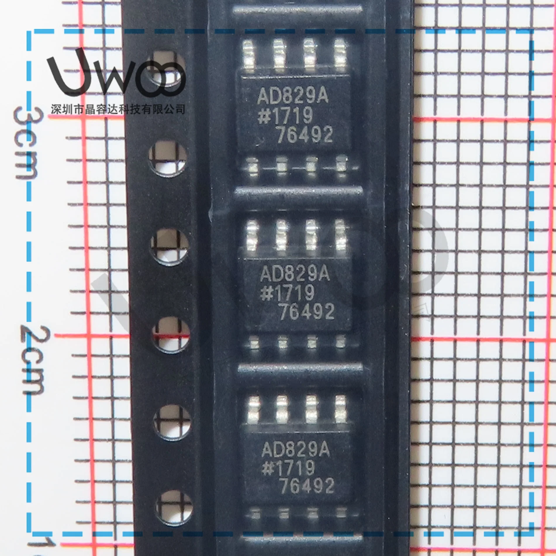 100%Original New  AD826ARZ AD826AR AD826 SOIC-8    AD829ARZ  SOIC8