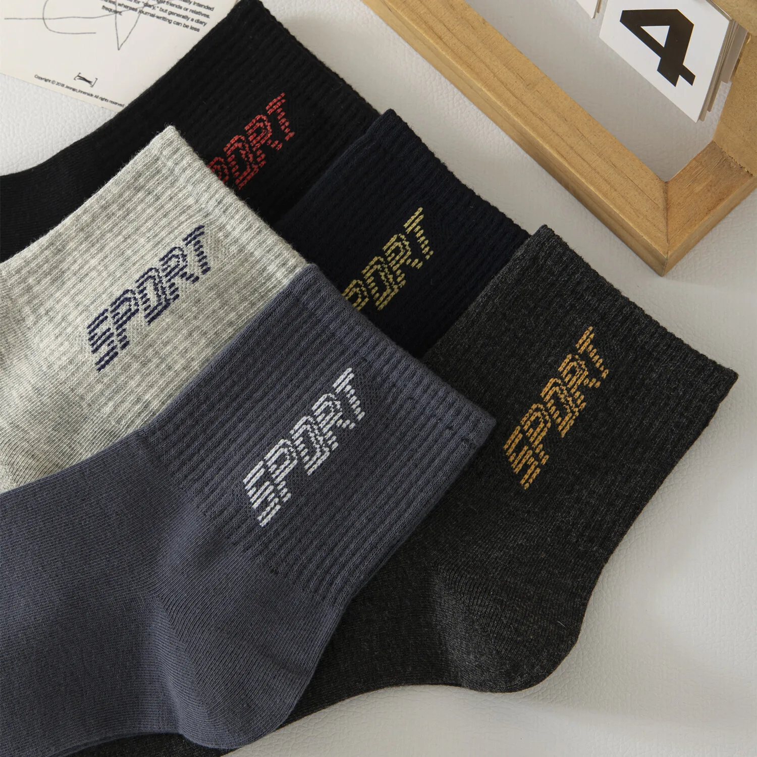 5/10 Pairs Letter Middle-tube Socks All-match Cotton Socks 2024 Men's Socks Autumn and Winter Business Sports Socks Men's Socks