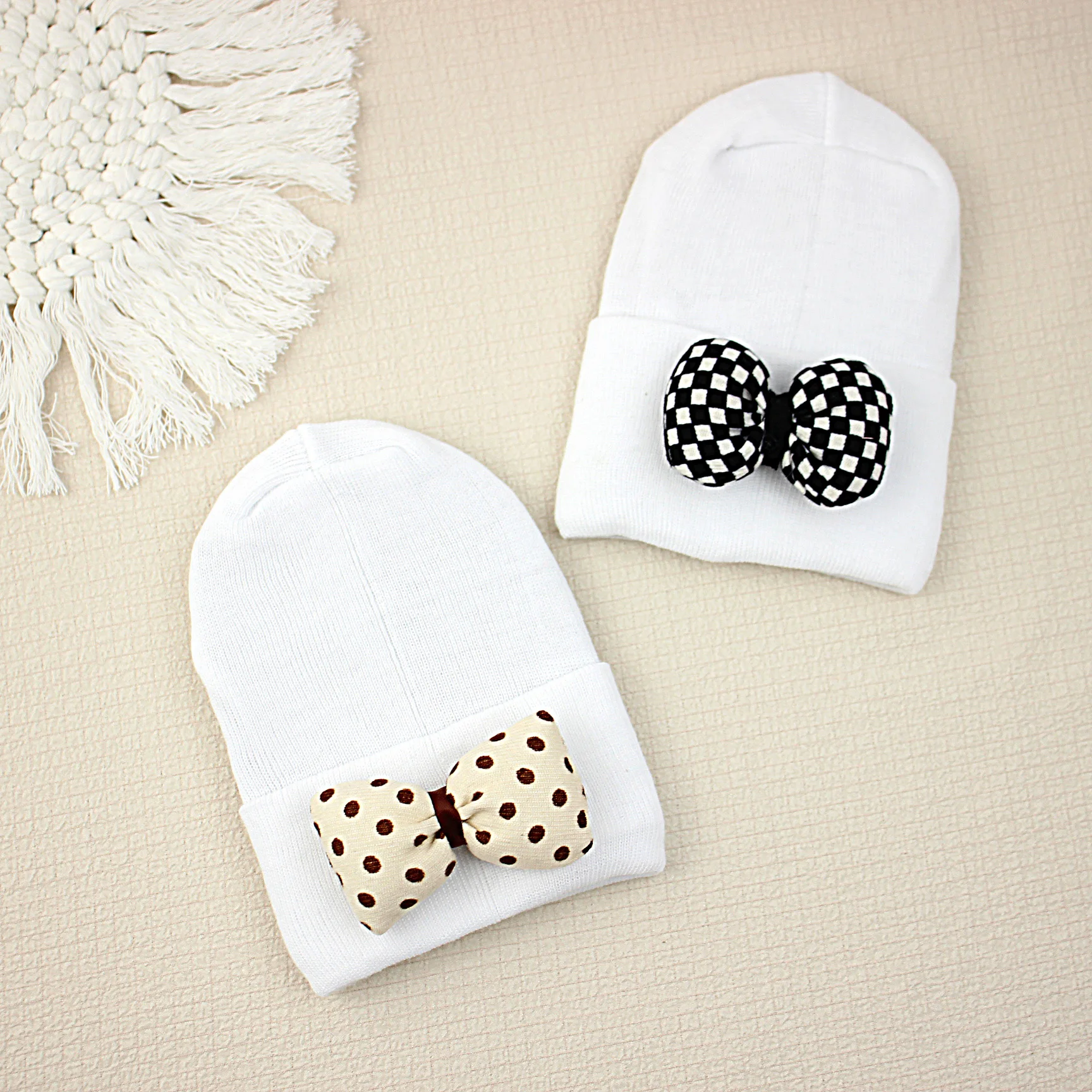 

Baby Girls dot Bowknot Hat Solid Color Woolen Pullover Cap Boys Girls Infant Winter Warm Beanies Basic Toddler Crochet Bonnet