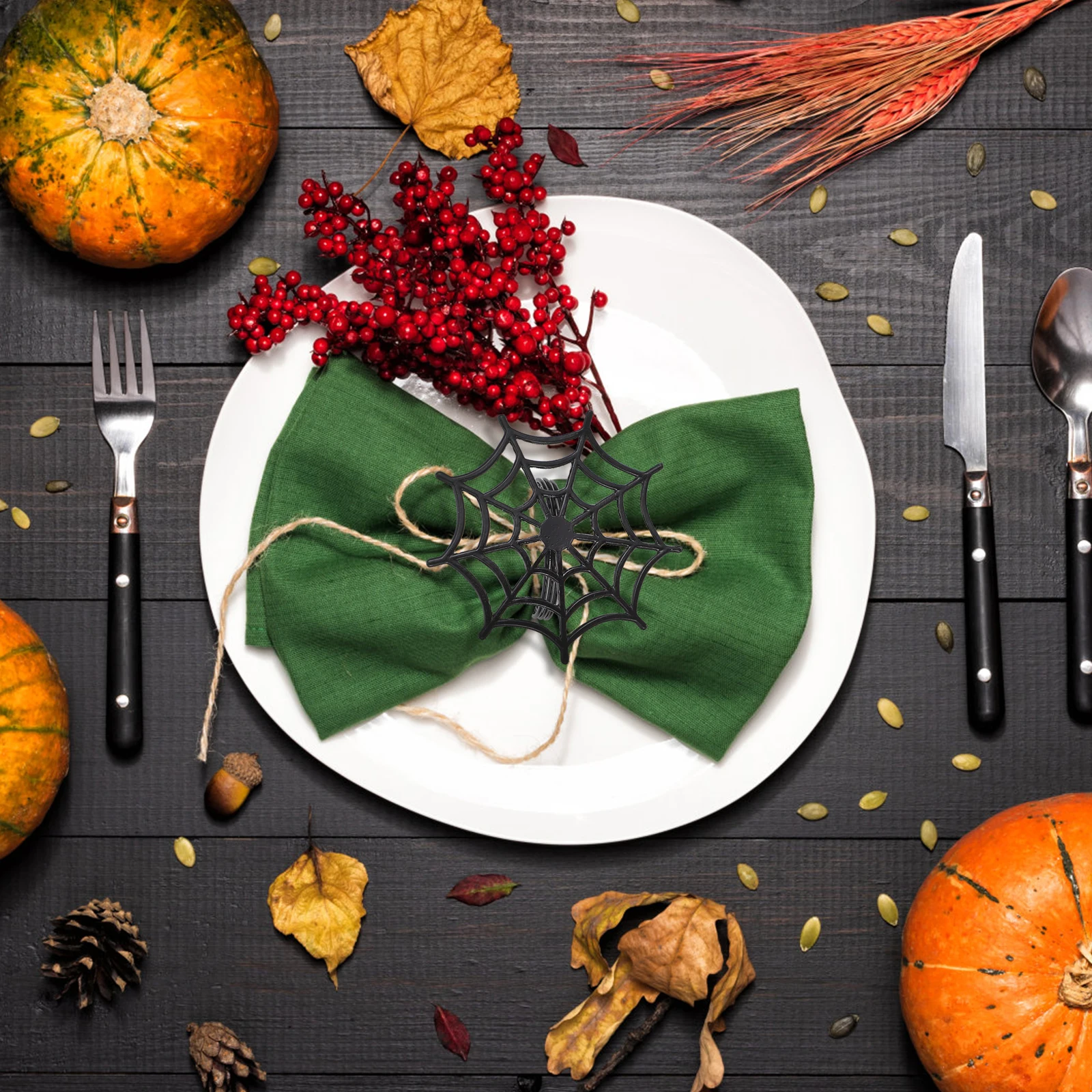 

8Pcs Halloween Spider Web Napkin Rings Black Table Decoration Buckles Exquisite Design for Party Wedding Dinner