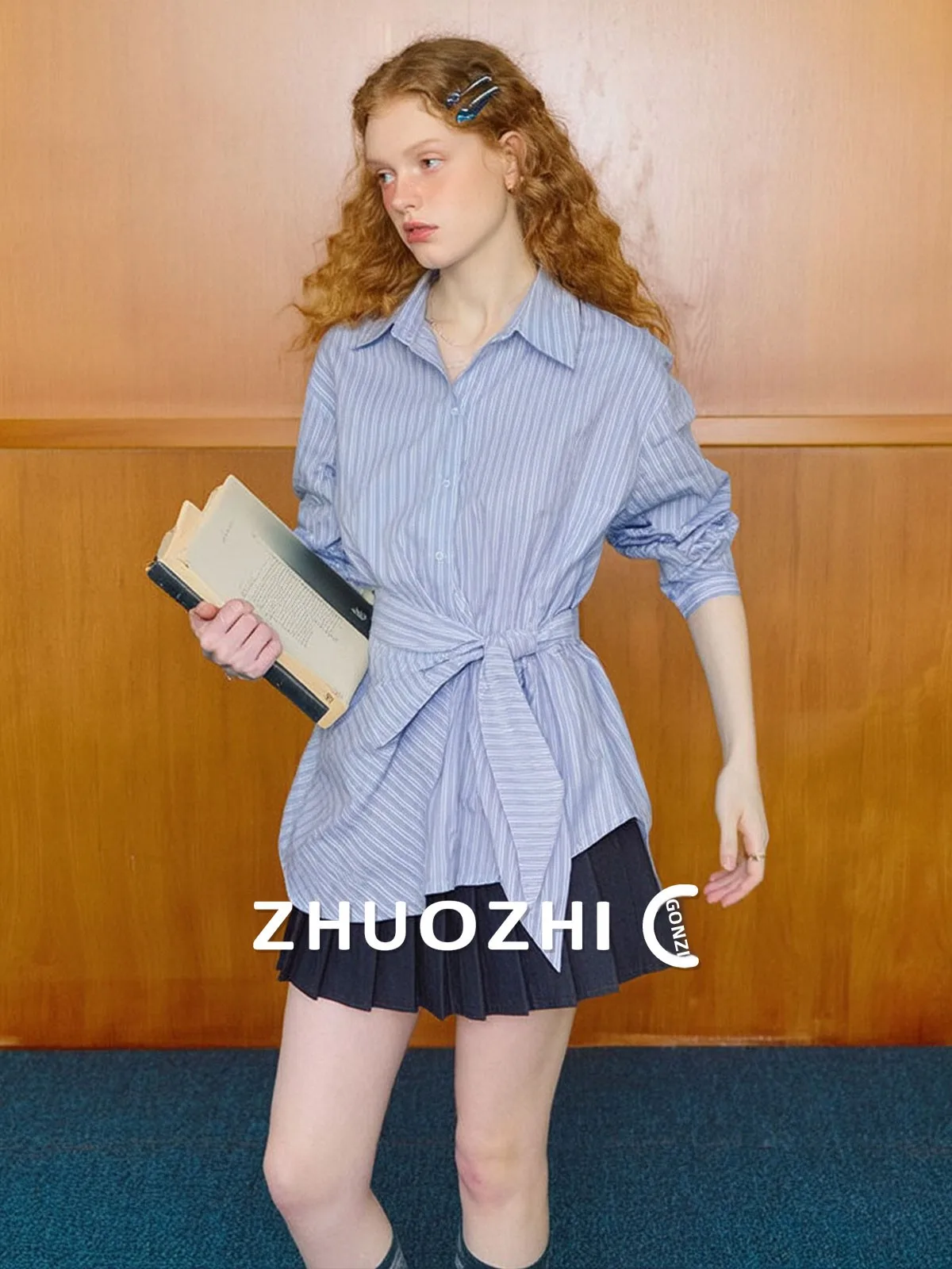 

Женская повседневная модная свободная комфортная рубашка ZhuoZhi Весна 2026 с длинным рукавом, завязками на талии и полосками тай-дай