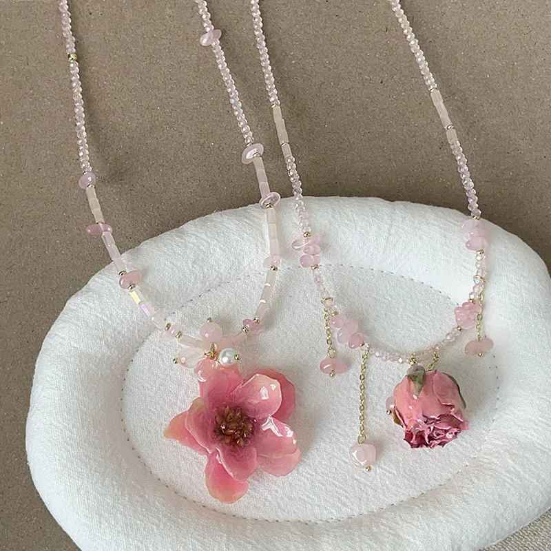 Minar Sweet 3 Designs Pink Irregular Natural Stone Crystal Glass Beads Real Dye Rose Flower Pendant Necklaces for Women Choker