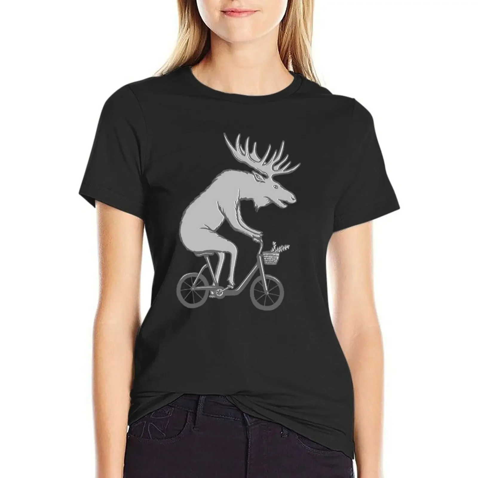 

Moose on bike T-Shirt sweat funny Aesthetic clothing summer clothes Women tops