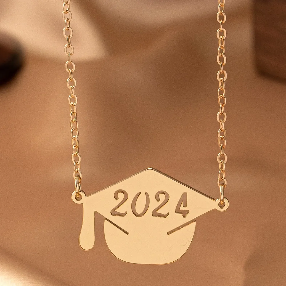 1PC 2024 Graduation Cap Pendant Necklace Card Stainless Steel Graduation Jewelry Accessories Students Gifts