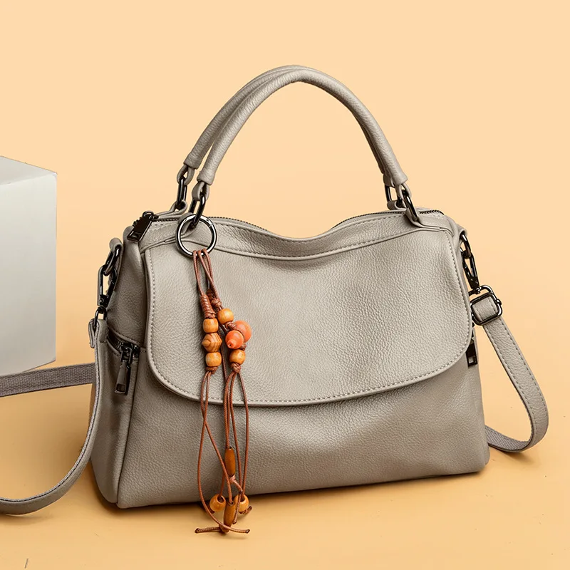

2025 New Soft PU Leather women's handbag large-capacity commuter Shoulder bag Casual Crossbody bag For women versatile bag
