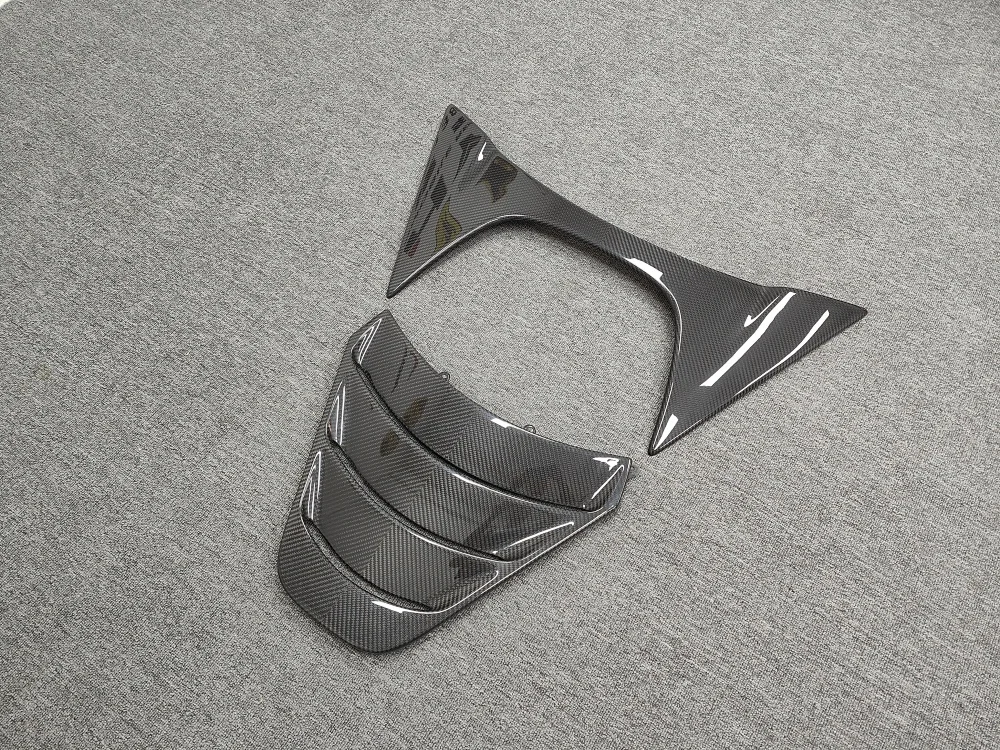 

Подходит для модернизации McLaren 720S для сухого комплекта заднего капота двигателя из углеродного волокна.