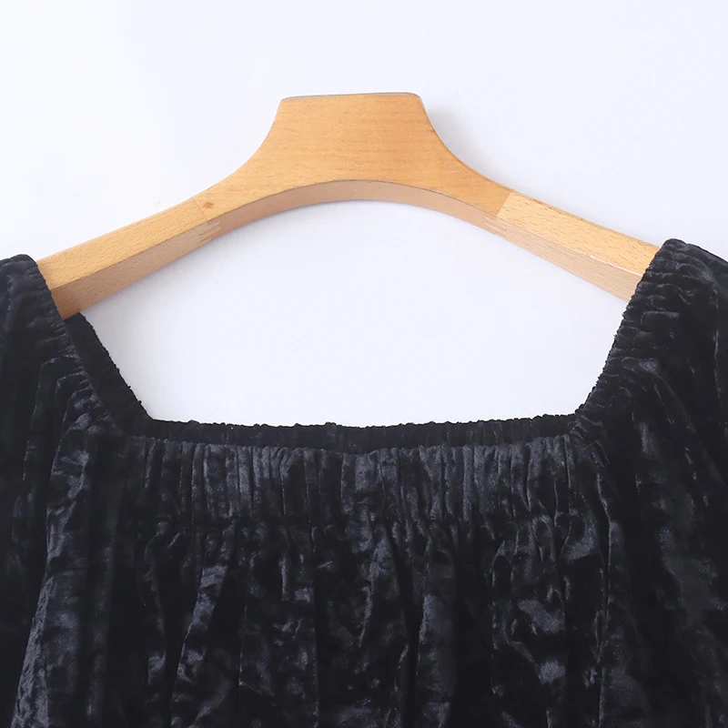 Gold Velvet Square Collar ort Women's irt Faionable Slimming Overhead Top Belly Baring Base Layer T-irt Summer 2025