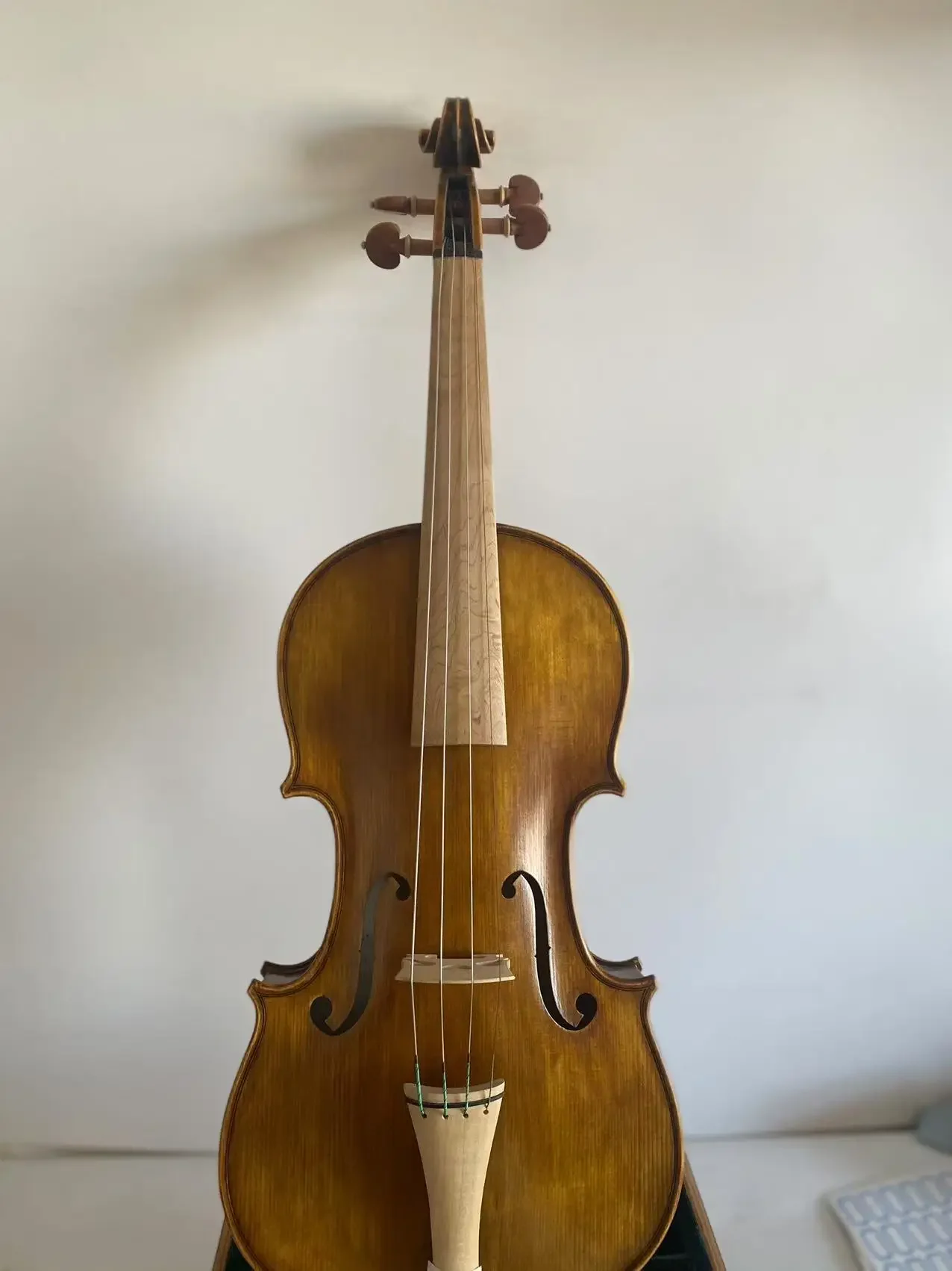 

4/4 Violin baroque style European flamed maple back spruce top hand made Nice tone