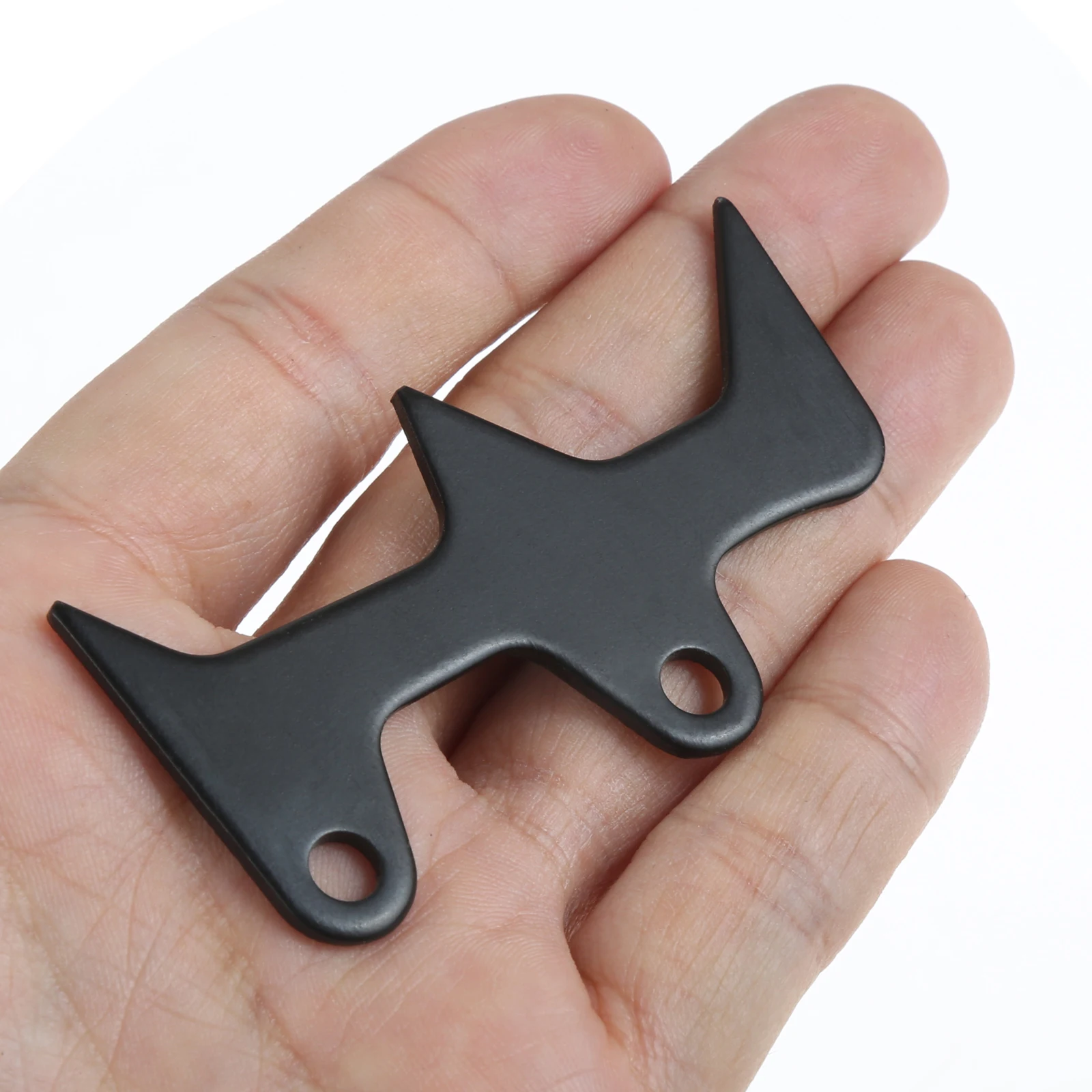 2Pcs Chainsaw Bumper Spike with Screws For Husqvarna 36 41 136 137 141 142 Chainsaw Home Garden Power Tool Replace for 530014381