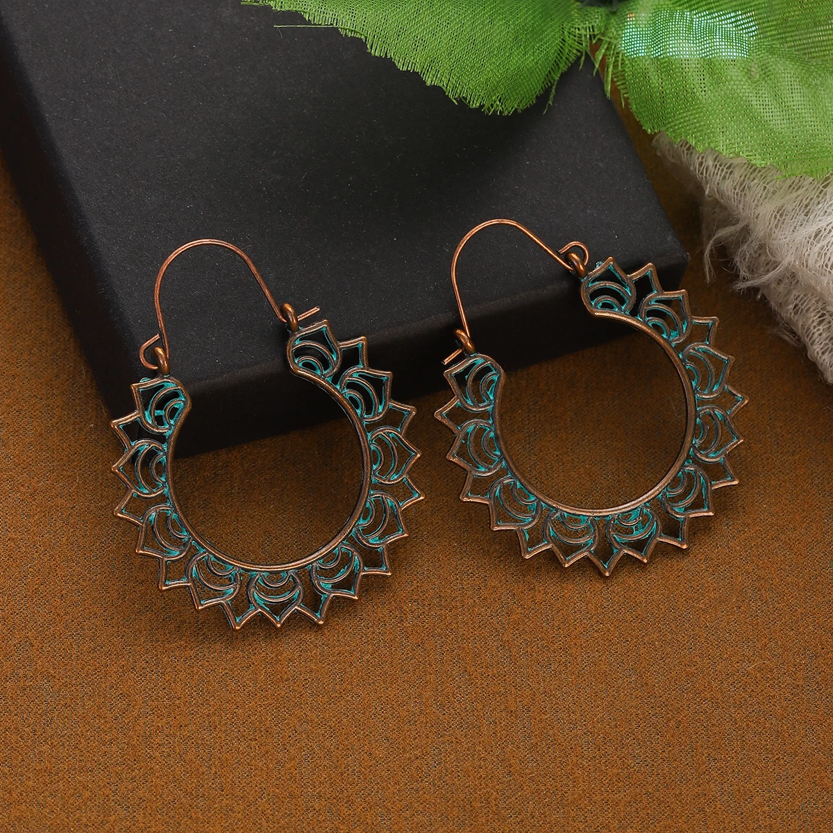 Bronze Ethnic Earrings Vintage Antique Geometric Pattern Carved Drop Earrings for Women Hollow Indian Jewellery Brincos