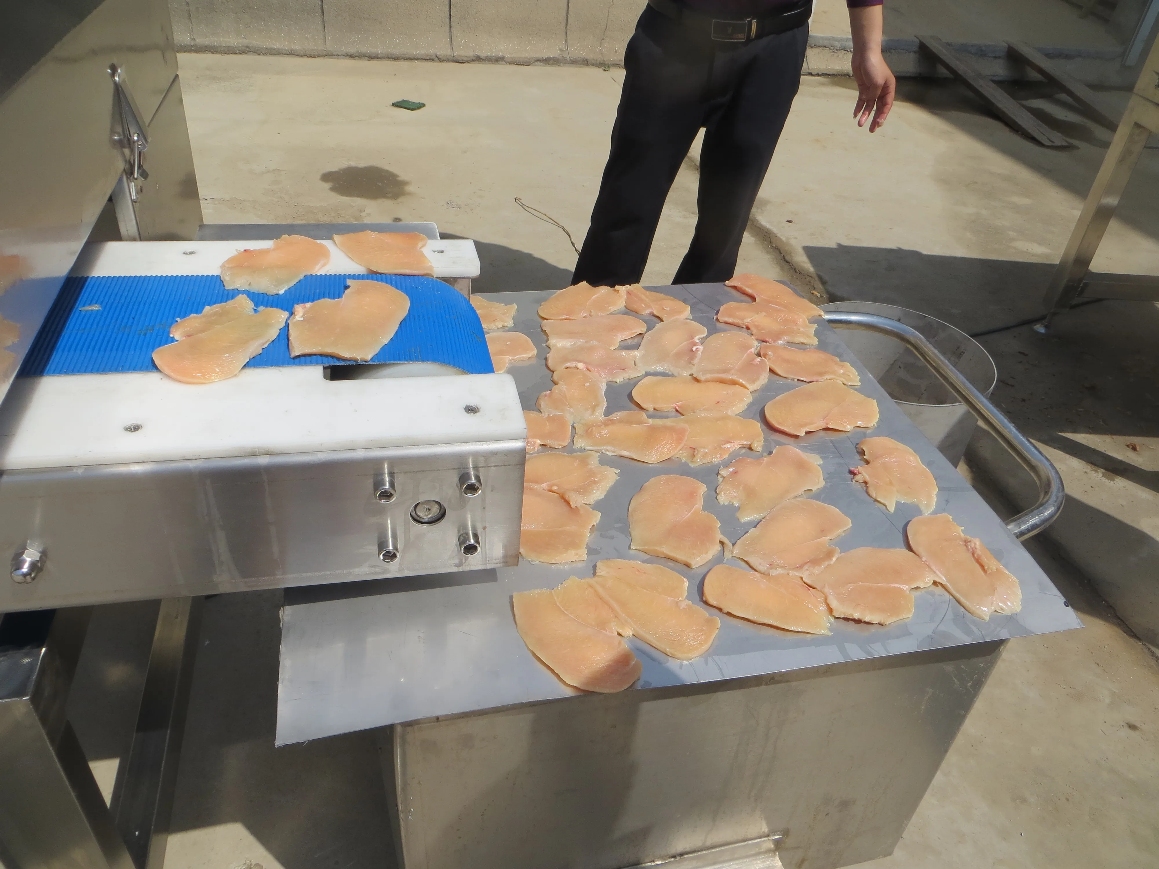 Автоматическая горизонтальная машина для нарезки мяса куриной грудки, машина для резки лосося