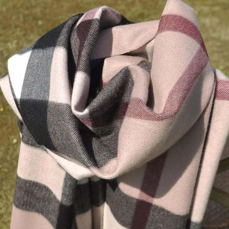 New Women\'s Scarf Winter Luxury Brand Tippet Scarves for Ladies Plaid Shawls Warm British Style Thicken Man