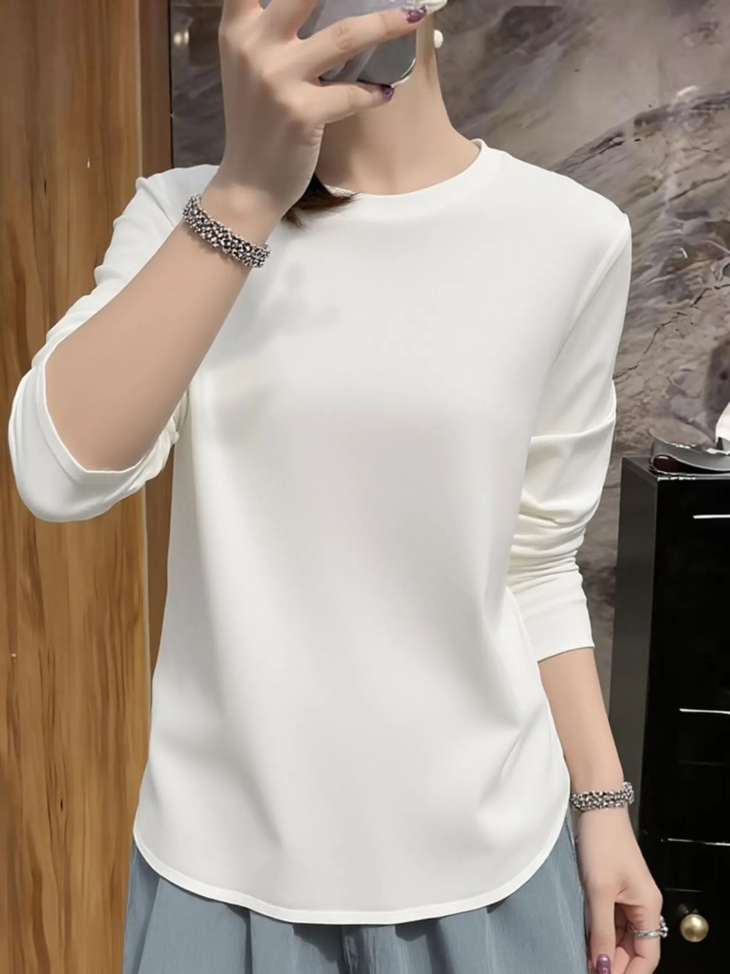 

Футболка Laid-ba Sle White с круглым вырезом и длинным рукавом, весенняя, повседневная, свободного кроя, базовая, в корейском стиле, от европейского бренда премиум-класса