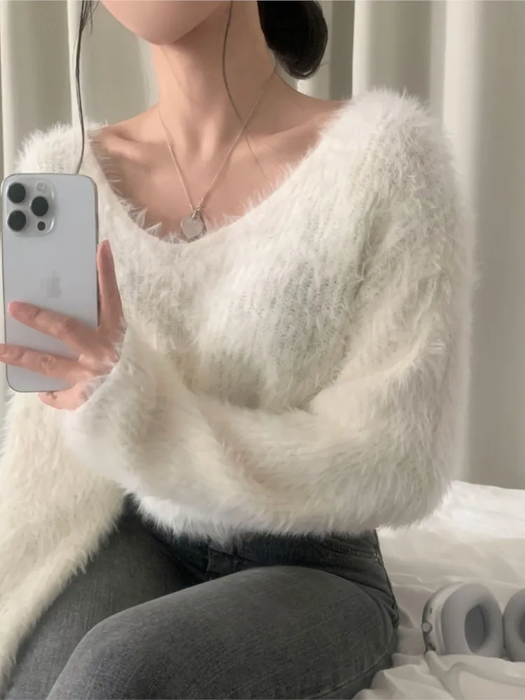 Autumn Winter Pullover Furry Sweater Tops Women V-Neck Korean Modis Ladies Cropped Sweaters Long Sleeve Loose Woman Sweater 2023