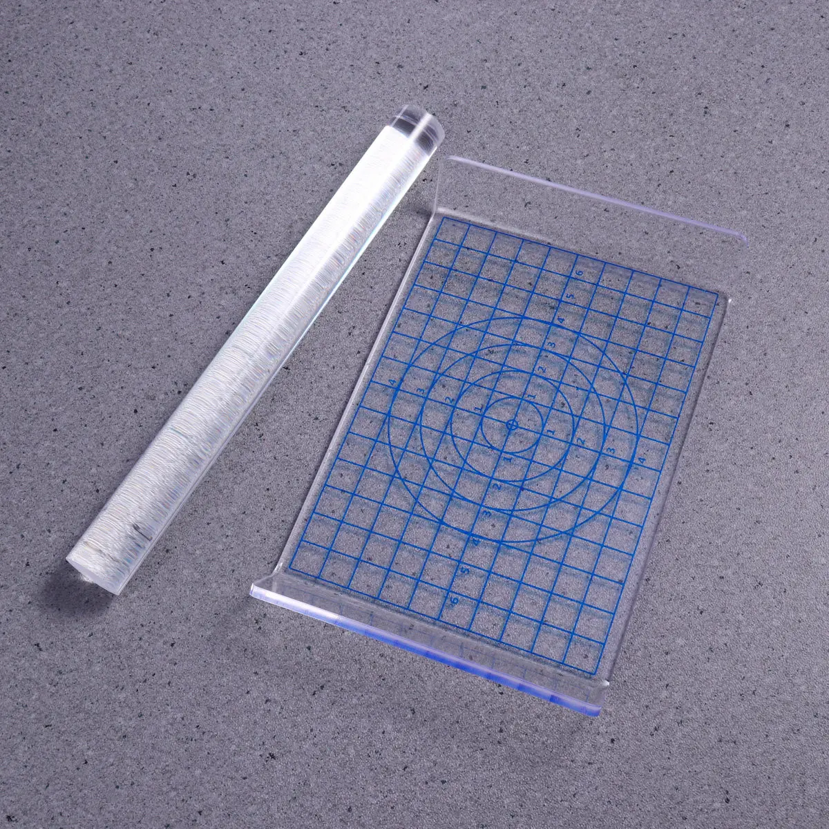 

2Pcs Acrylic Clay Roller Set with U Shape Sheet Board for Polymer Clay Shaping Thickness Adjustment Dust Proof Scratch Resistant
