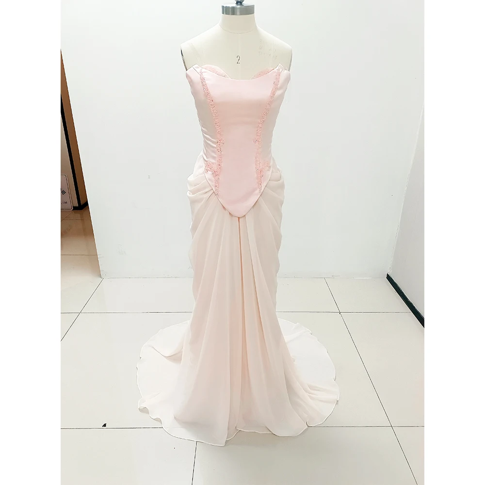 Elegant Pink Spaghetti Strap Evening Dresses Formal Sleeveless Chapel Train Sequined Gowns Special Occasion Prom Dress 2026