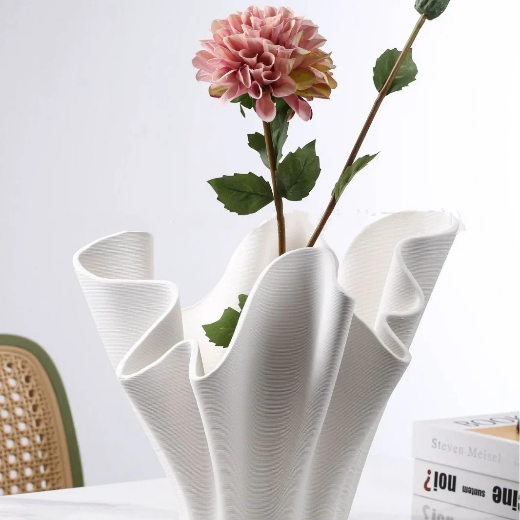 2026 Unique Ceramic Handicrafts Geometric Pleated Patterns Three-dimensional Flowerpot Wrinkled Flower Vase Home Decoration Acce