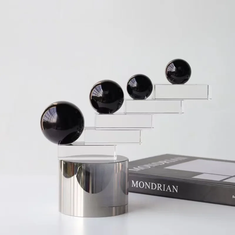 Modern creative geometric crystal ornament, study office model room, living room crystal ornament decoration