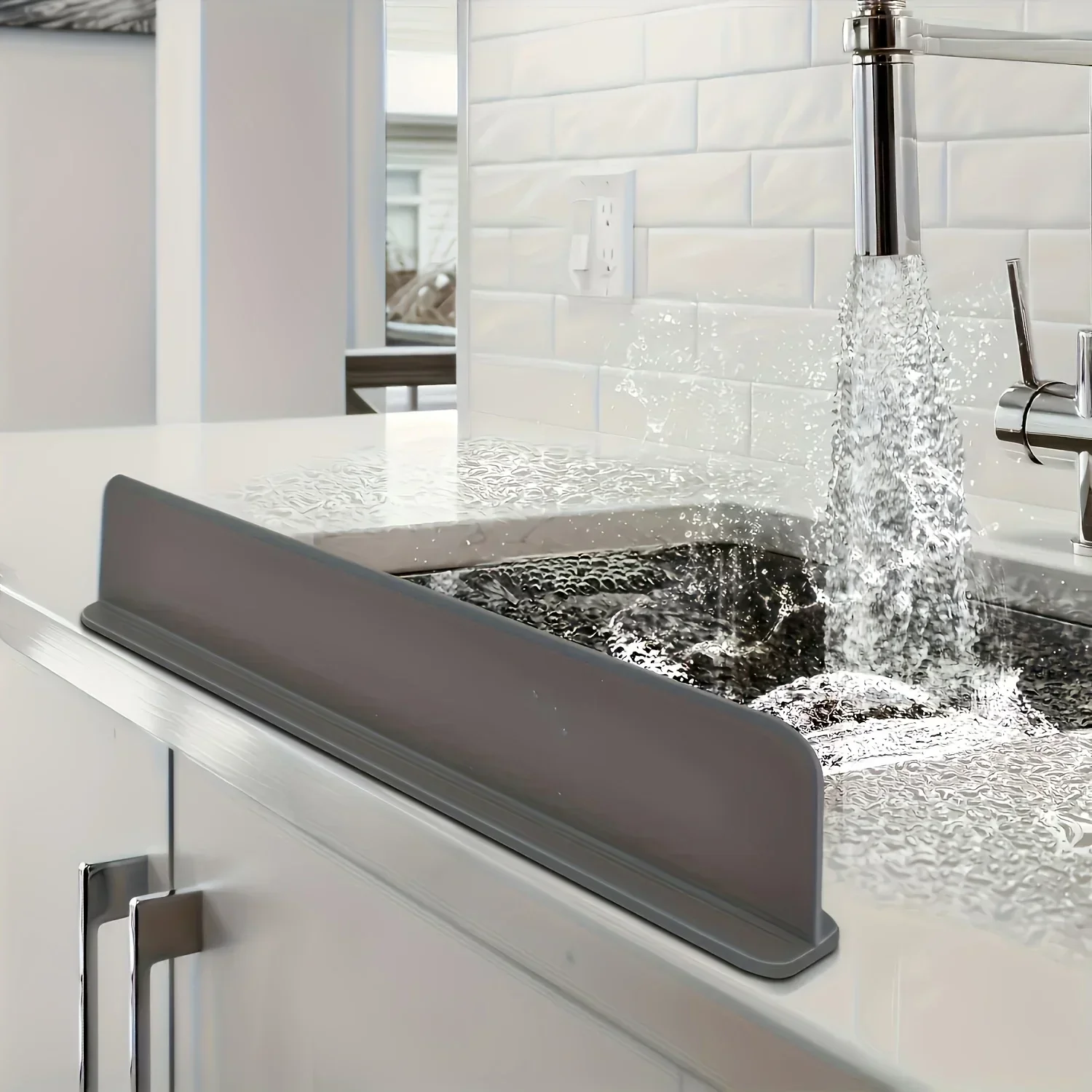 

1pc Hot Sales Silicone Sink Splash Guard with Suction Cups - Water Barrier for Kitchen, Lab & Dishwashing Basins