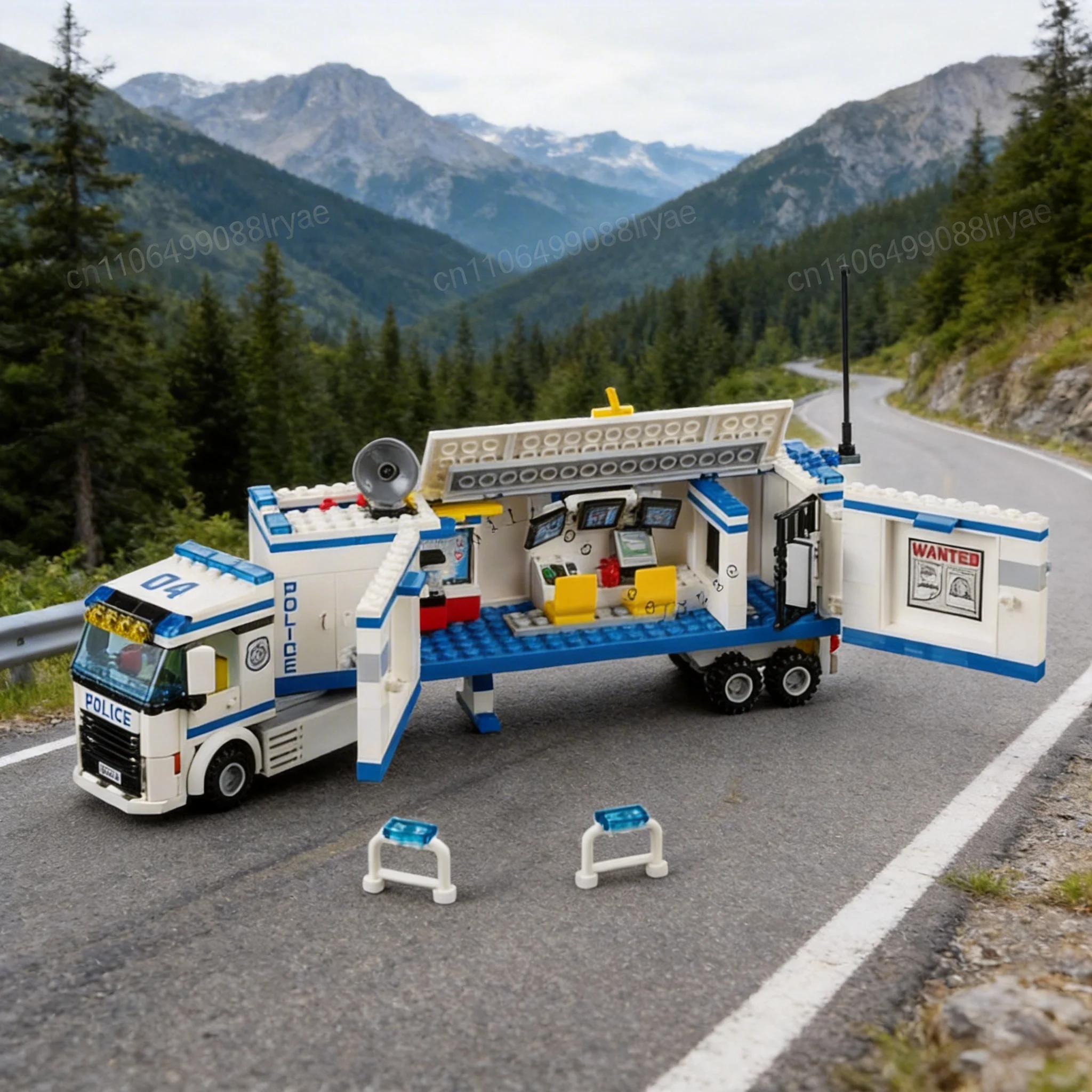 

375 particle compatible brick set City Series building blocks mobile police station police car children's gift assembly toy