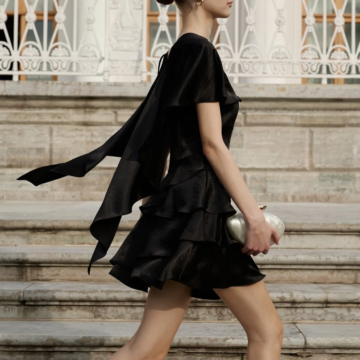 KWTX Partykleid, Mini, elegant, Ausschnitt, Krawatte, abgestufte Rüschen, Schleife, Damen, Büro, Arbeit, figurbetont, schlicht, schick, Frühling, Sommer