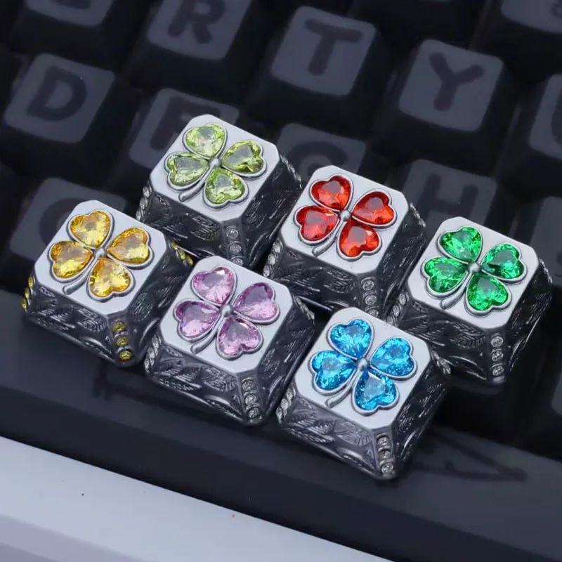 

Gemstone inlaid four leaf clover keycap, metal personality, single customized cross axis gaming mechanical keyboard keycap