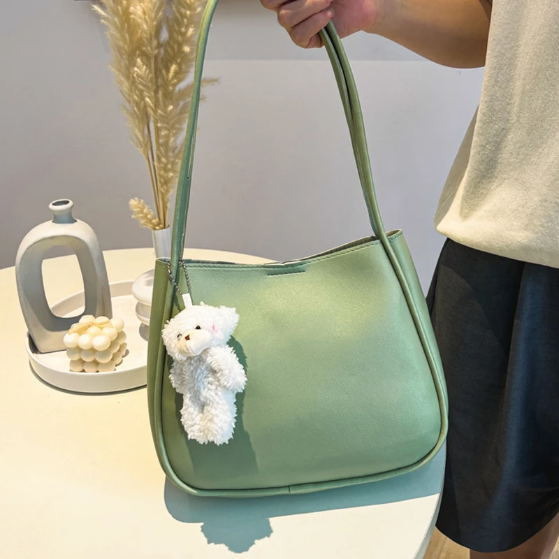 Simple And Casual New Popular PU Leather Versatile Shoulder Underarm Bag Small Fresh Solid Color Bear Pendant Handbag